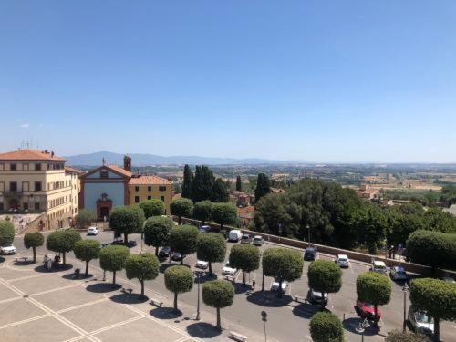 La Piazza - Appartamento Con Vista Sinalunga Eksteriør billede